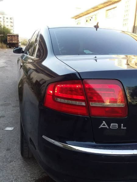 أودي A8 2007 - صورة 2