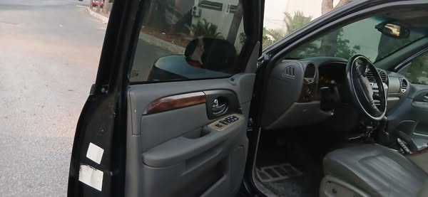 جي إم سي انفوي 2003 - صورة 3