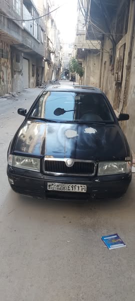 سكودا اوكتافيا 2001 - صورة 1