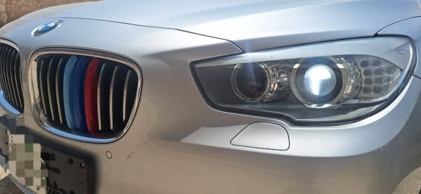 بي إم دبليو 535i GT 2012 - صورة 4