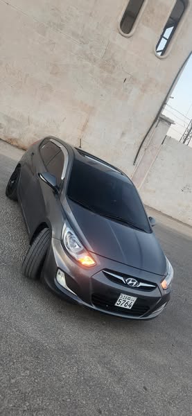 هيونداي اكسينت 2011 - صورة 3