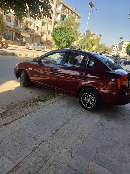 هيونداي فيرنا 2007 - صورة 3