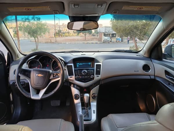 شيفروليه Cruze 2011 - صورة 1