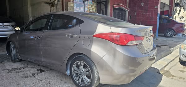 هيونداي Elantra 2013 - صورة 3