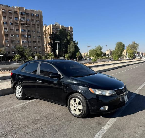 كيا فورتي 2012 - صورة 3