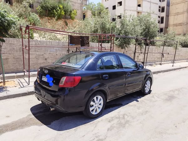 كيا ريو 2011 - صورة 3