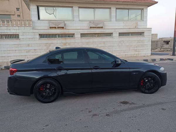 بي إم دبليو 5 Series 2014 - صورة 4