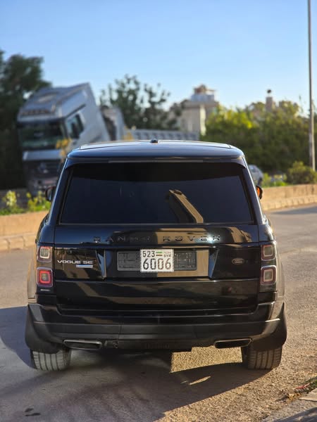 لاند روفر رينج روفر فوج SE 2014 - صورة 2