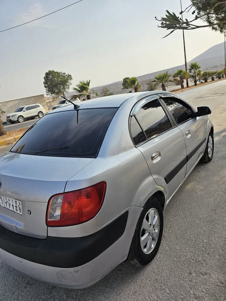 كيا ريو 2006 - صورة 5