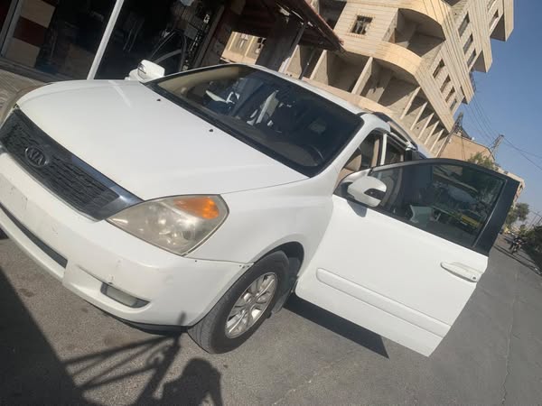 كيا كرنفال 2013 - صورة 1