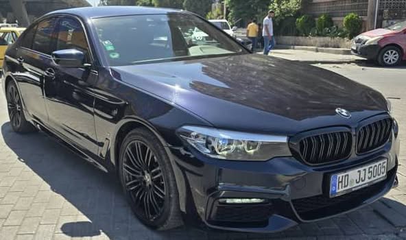 بي إم دبليو 530e 2019 - صورة 2