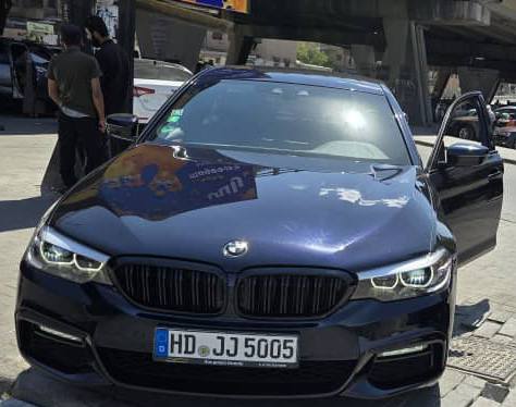 بي إم دبليو 530e 2019 - صورة 1