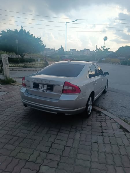 فولفو s80 2012 - صورة 4