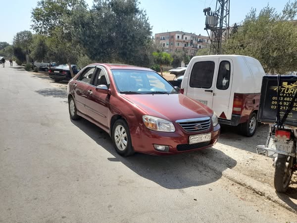كيا Cerato 2008 - صورة 5