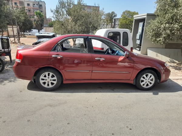 كيا Cerato 2008 - صورة 4