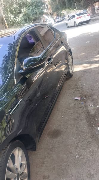 كيا اوبتيما 2011 - صورة 3