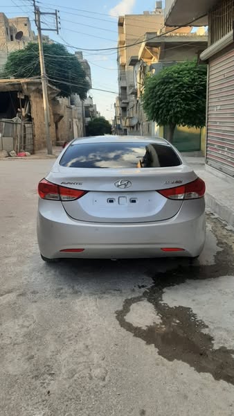 هيونداي النترا 2012 - صورة 2