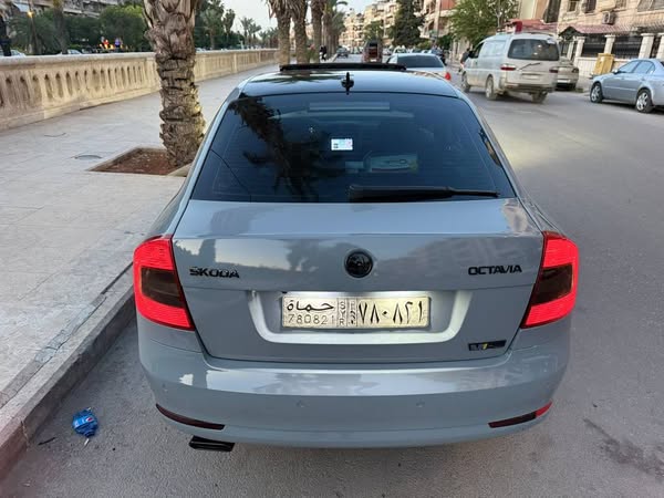 سكودا أوكتافيا 2007 - صورة 4