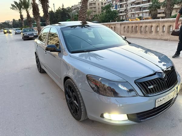 سكودا أوكتافيا 2007 - صورة 2