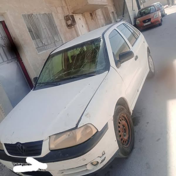 فولكس فاجن كول 2002 - صورة 1