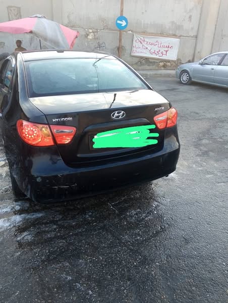 هيونداي أفانتي 2009 - صورة 5