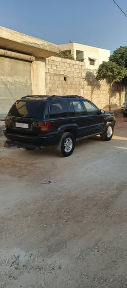 جيب شيروكي 2000 - صورة 2