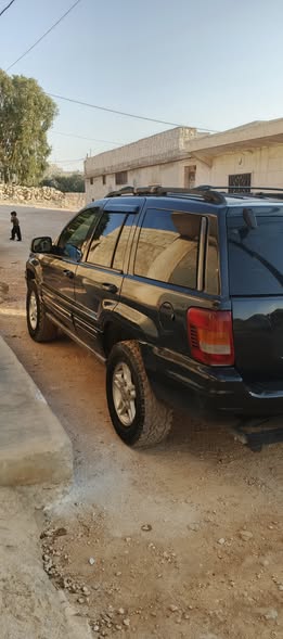 جيب شيروكي 2000 - صورة 4