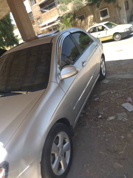 كيا سيراتو 2009 - صورة 4