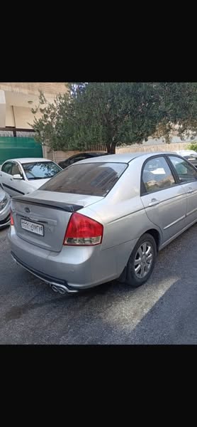كيا سيراتو 2007 - صورة 4