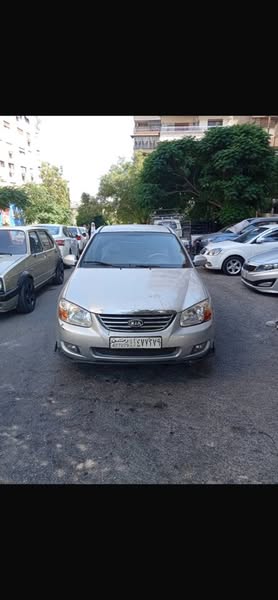 كيا سيراتو 2007 - صورة 1