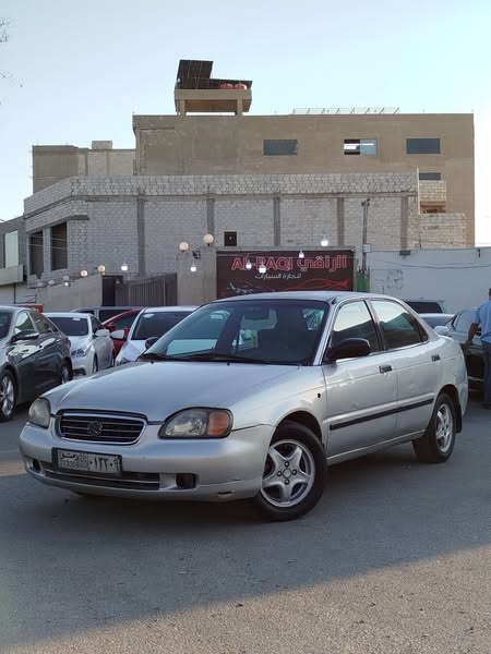 سوزوكي بالينو 2002 - صورة 1