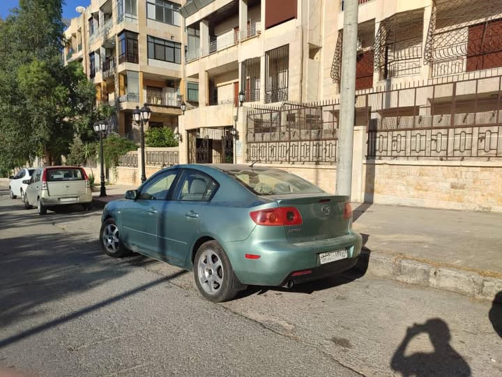 مازدا 3 2005