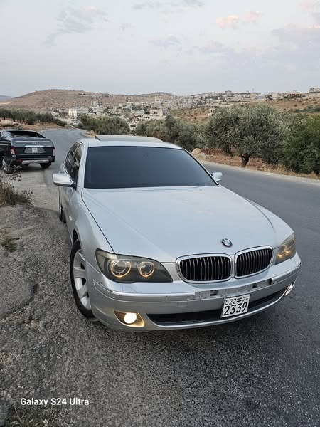 بي ام دبليو 740i 2007 - صورة 2