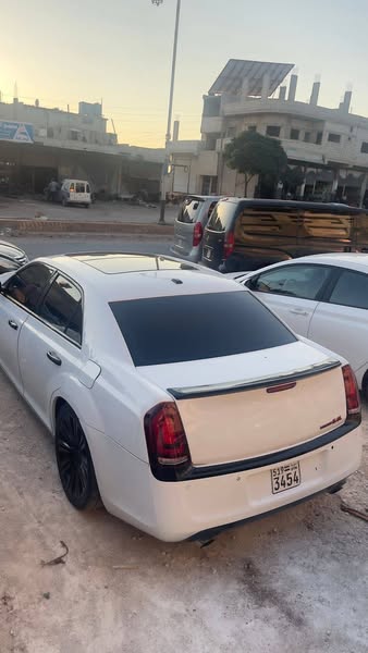 كرايسلر 300C 2011 - صورة 5