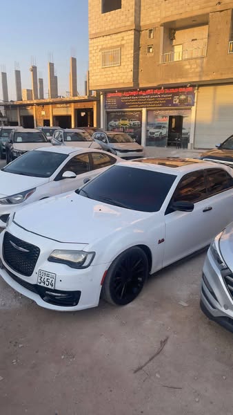 كرايسلر 300C 2011 - صورة 4