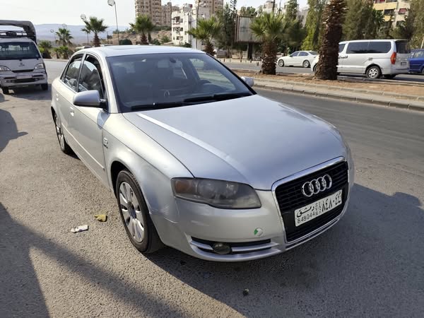 اودي A4 2009 - صورة 4