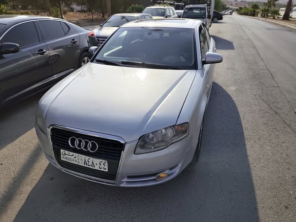 اودي A4 2009 - صورة 1
