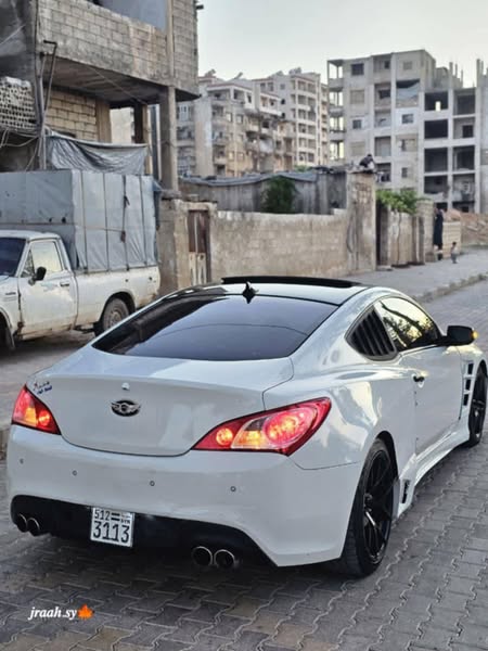 هونداي جينسيس 2011 - صورة 4