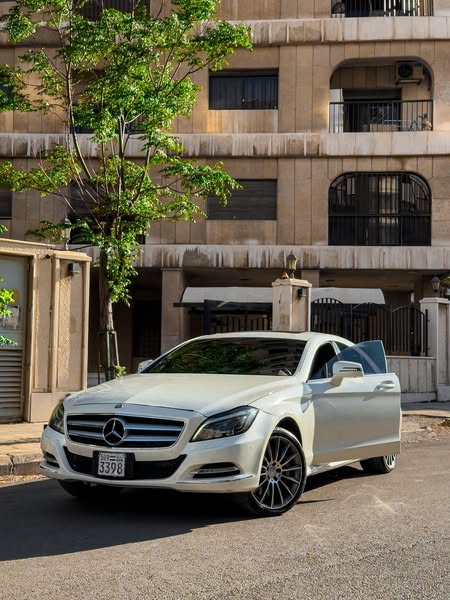 مرسيدس بنز CLS 500 2015 - صورة 1