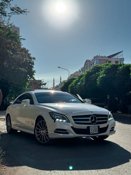 مرسيدس بنز CLS 500 2015 - صورة 2