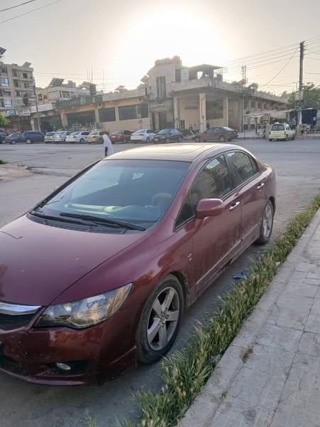 هوندا سيفيك 2010 - صورة 2