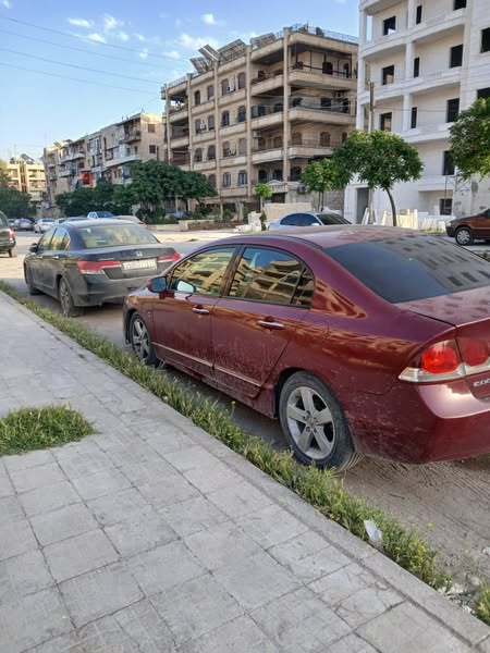 هوندا سيفيك 2010 - صورة 4
