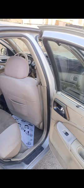 نيسان صني 2005 - صورة 2