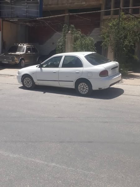 هيونداي اكسنت 1998 - صورة 2