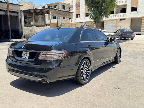 مرسيدس بنز E350 2011 - صورة 4