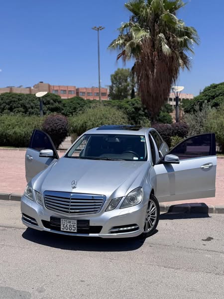 مارسيدس E300 2011 - صورة 3