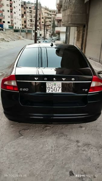 فولفو S80 2012 - صورة 1