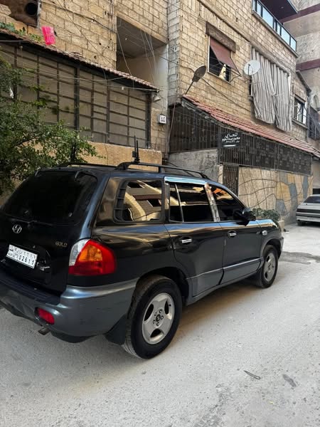 هيونداي سنتافية 2003 - صورة 1