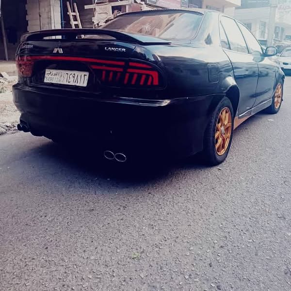 ميتسوبيشي جالانت 1993 - صورة 2