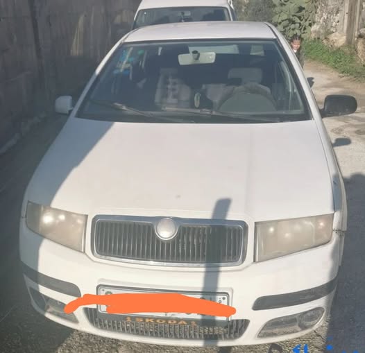 سكودا فابيا 2002